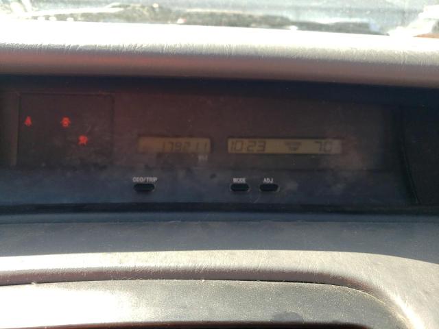Photo 9 from auction – 2002 TOYOTA AVALON with VIN 4T1BF28B82U259710