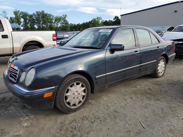 MERCEDES-BENZ E 320 1997 with VIN WDBJF55F0VA380342 - Photo from auction