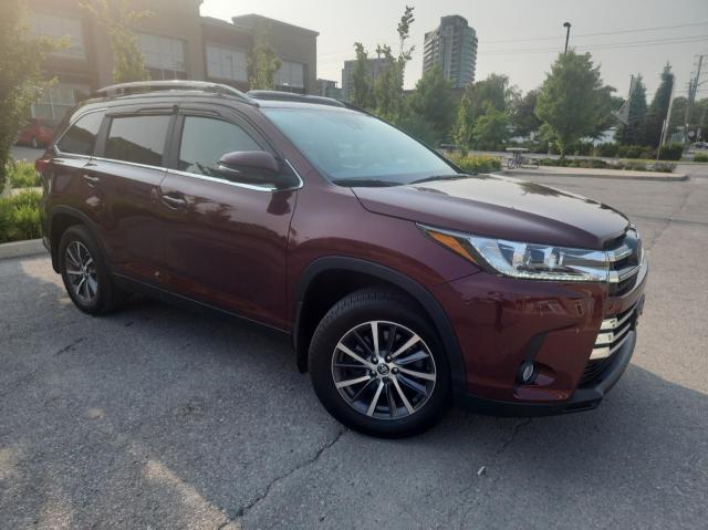 TOYOTA HIGHLANDER 2019 with VIN 5TDJZRFH3KS733316 - Photo from auction