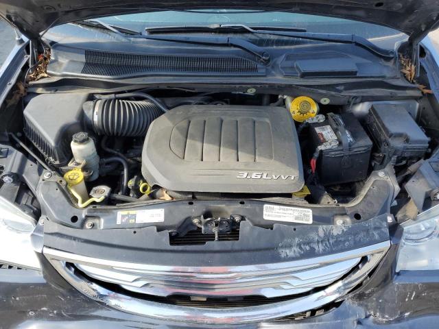 Photo 12 from auction – 2016 CHRYSLER TOWN & COU with VIN 2C4RC1BG3GR186499