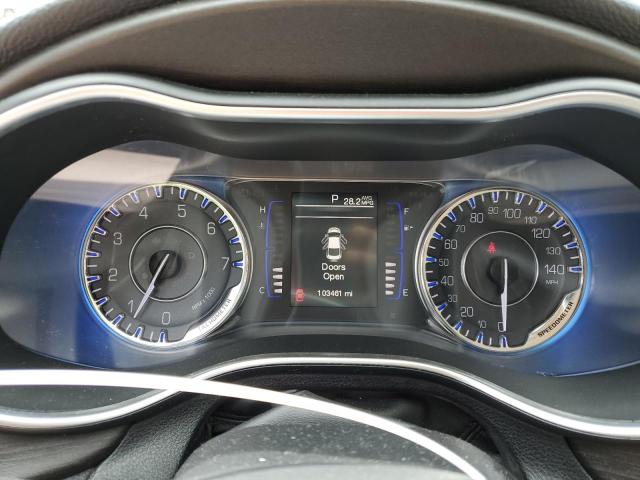 Photo 9 from auction – 2015 CHRYSLER 200 LIMITE with VIN 1C3CCCAB0FN752450