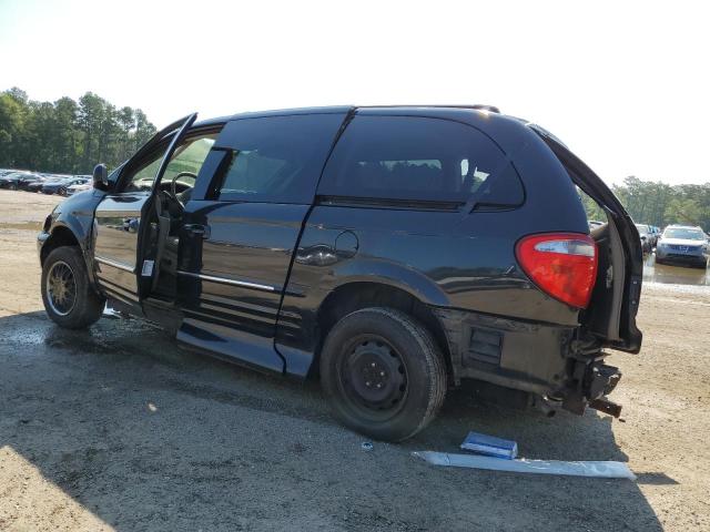 Photo 2 from auction – 2003 CHRYSLER TOWN & COU with VIN 2C8GP64L53R217991