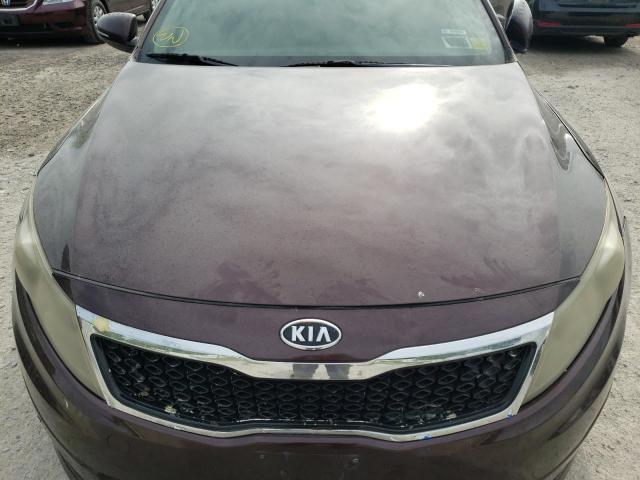 Photo 11 from auction – 2011 KIA OPTIMA LX with VIN KNAGM4A77B5125523