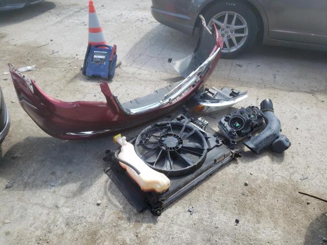 Photo 13 from auction – 2015 CHRYSLER TOWN & COU with VIN 2C4RC1BGXFR662164