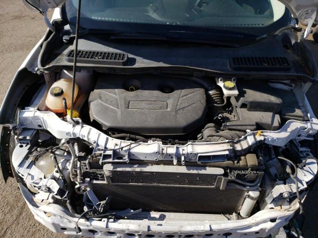 Photo 12 from auction – 2017 FORD ESCAPE SE with VIN 1FMCU9G95HUB71756