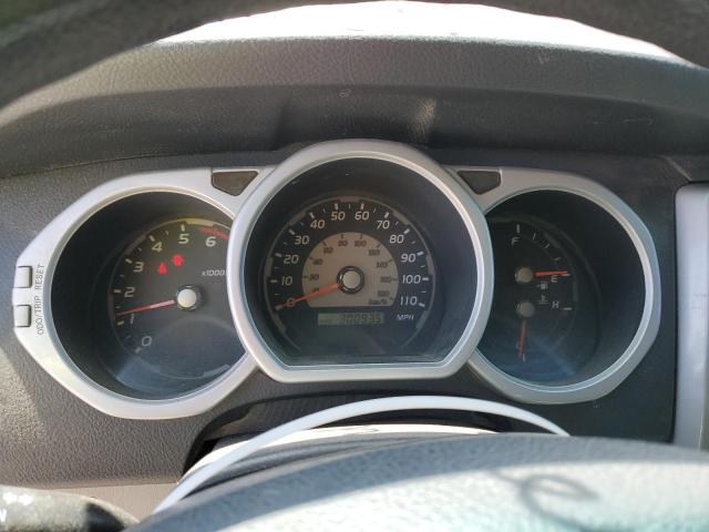 Photo 9 from auction – 2004 TOYOTA 4RUNNER SR with VIN JTEBU14R348021066