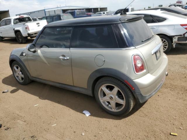 Photo 2 from auction – 2007 MINI COOPER with VIN WMWMF33557TL68317