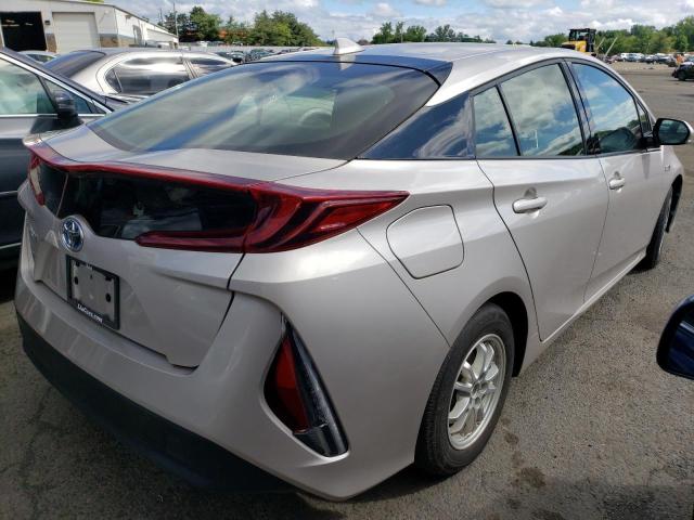 Photo 3 from auction – 2017 TOYOTA PRIUS PRIM with VIN JTDKARFP9H3026640
