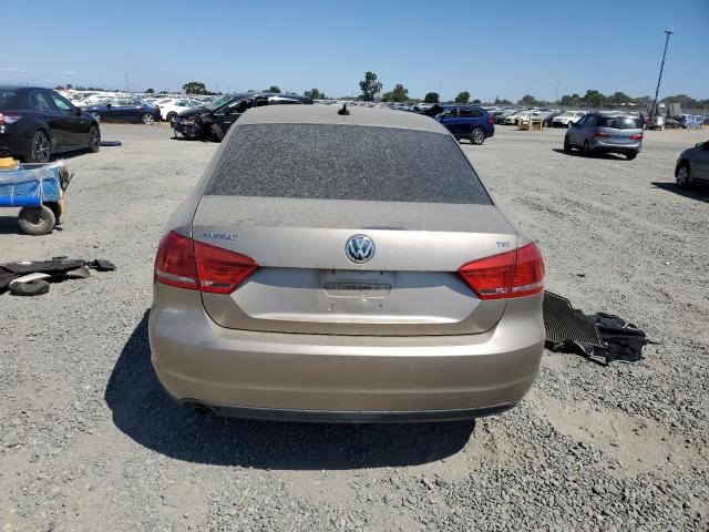 Photo 6 from auction – 2015 VOLKSWAGEN PASSAT S with VIN 1VWAT7A31FC008206