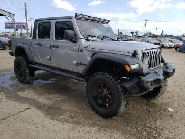 Photo 4 from auction – 2020 JEEP GLADIATOR with VIN 1C6HJTAG4LL121413