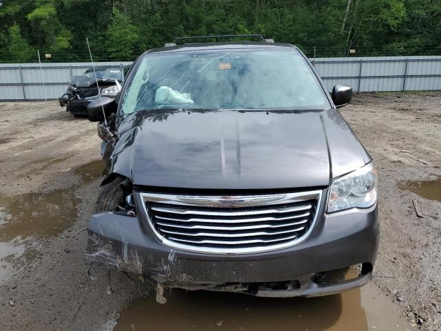 Photo 5 from auction – 2016 CHRYSLER TOWN & COU with VIN 2C4RC1BG9GR287837