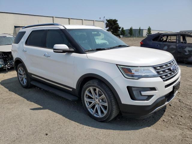 Photo 4 from auction – 2017 FORD EXPLORER L with VIN 1FM5K8F85HGC39179