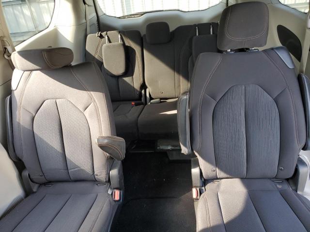 Photo 10 from auction – 2017 CHRYSLER PACIFICA T with VIN 2C4RC1DG0HR820169