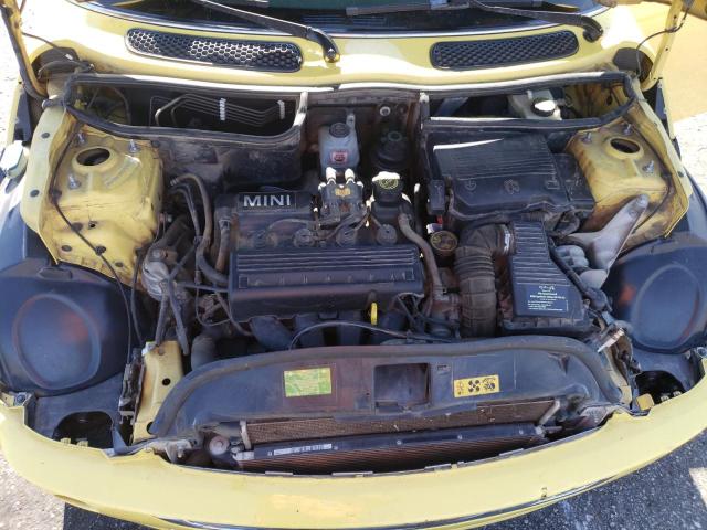 Photo 11 from auction – 2005 MINI COOPER with VIN WMWRC33575TK63287