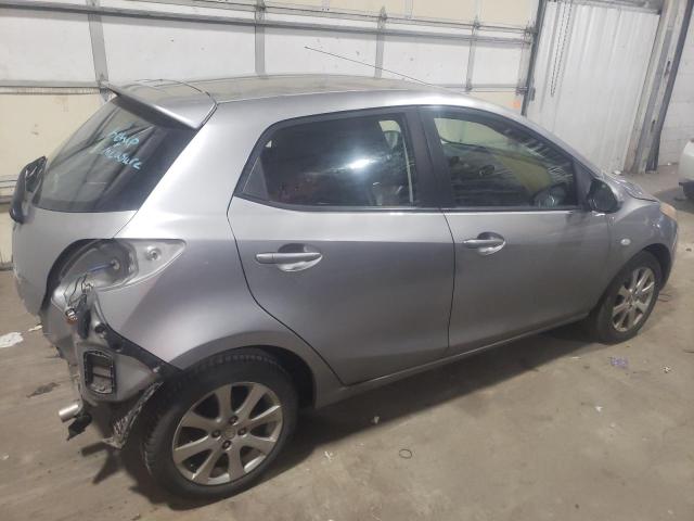Photo 3 from auction – 2011 MAZDA MAZDA2 with VIN JM1DE1HZ5B0119273