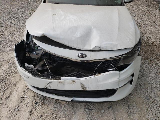 Photo 11 from auction – 2018 KIA OPTIMA LX with VIN 5XXGT4L34JG253258
