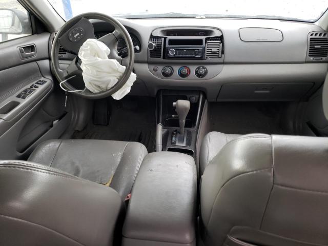 Photo 8 from auction – 2004 TOYOTA CAMRY LE with VIN JTDBE32K440271269