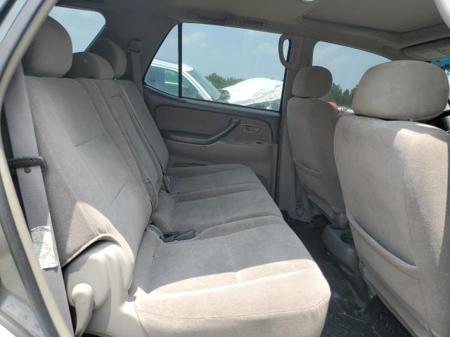 Photo 10 from auction – 2004 TOYOTA SEQUOIA SR with VIN 5TDZT34A44S218495