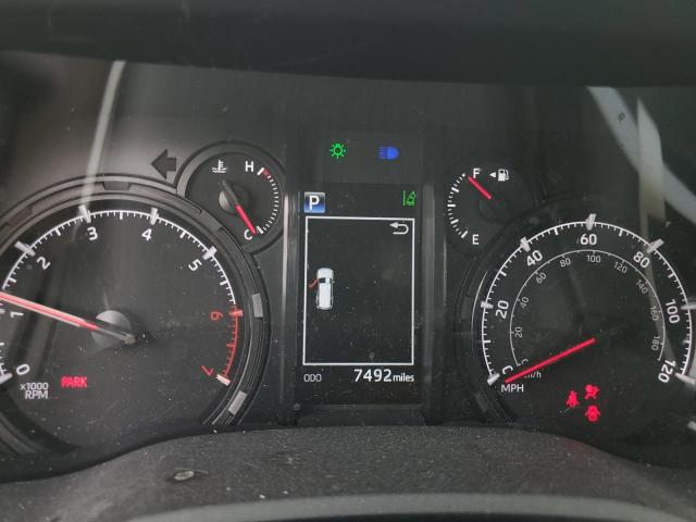 Photo 9 from auction – 2022 TOYOTA 4RUNNER SR with VIN JTEFU5JR2N5277487