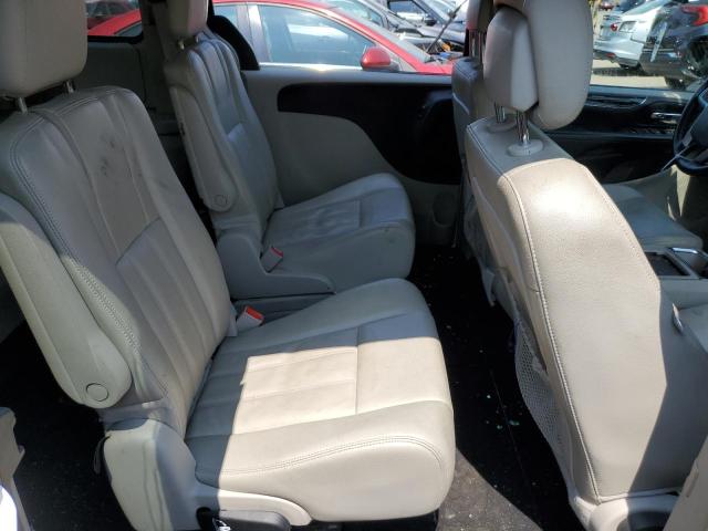 Photo 11 from auction – 2013 CHRYSLER TOWN & COU with VIN 2C4RC1BG6DR659727