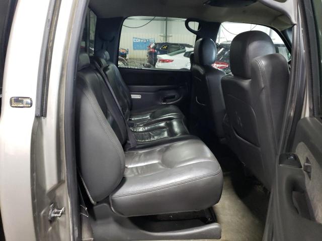Photo 10 from auction – 2003 CHEVROLET SILVERADO with VIN 1GCGK13U03F230555
