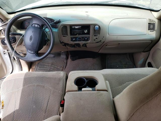 Photo 8 from auction – 2000 FORD F150 with VIN 1FTRX17W8YNC35697