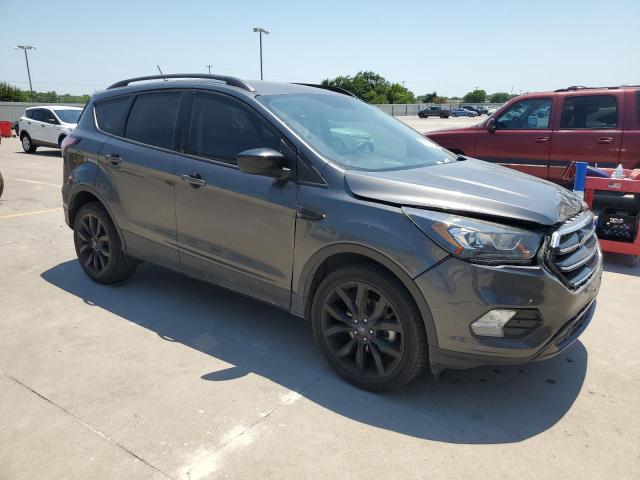 Photo 4 from auction – 2018 FORD ESCAPE SE with VIN 1FMCU0GD0JUB47810