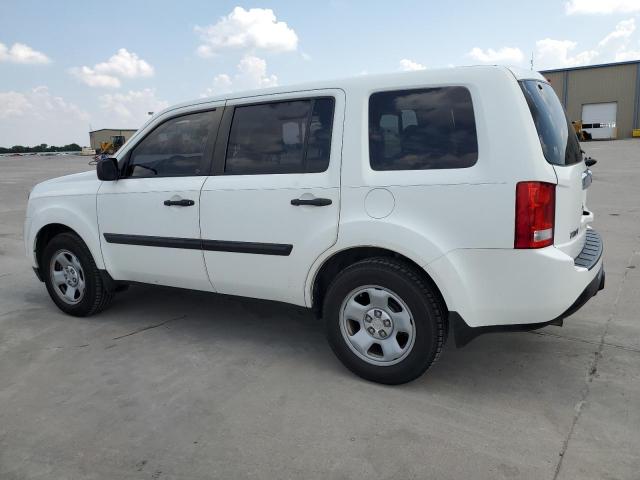 Photo 2 from auction – 2015 HONDA PILOT LX with VIN 5FNYF3H21FB032376
