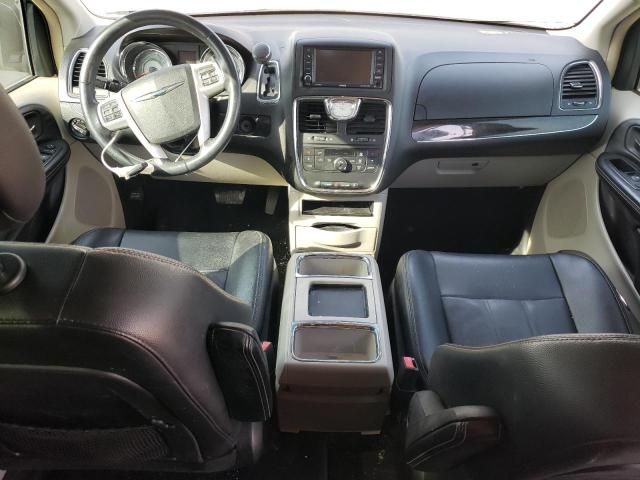 Photo 8 from auction – 2014 CHRYSLER TOWN & COU with VIN 2C4RC1BG6ER447119