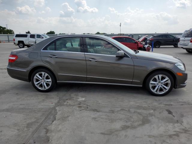 Photo 4 from auction – 2010 MERCEDES-BENZ E 350 with VIN WDDHF5GB2AA244739