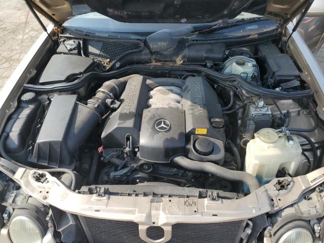 Photo 11 from auction – 2001 MERCEDES-BENZ E 320 with VIN WDBJF65J01B220718