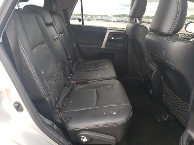 Photo 11 from auction – 2020 TOYOTA 4RUNNER SR with VIN JTEBU5JR9L5778372