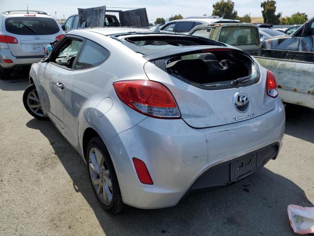 Photo 2 from auction – 2017 HYUNDAI VELOSTER with VIN KMHTC6AD6HU305219