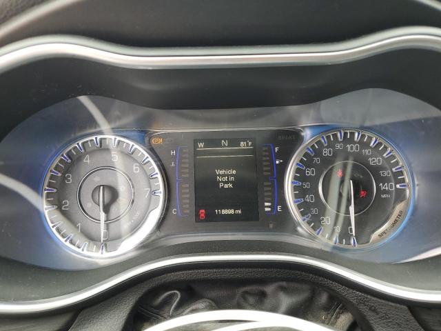 Photo 9 from auction – 2015 CHRYSLER 200 LIMITE with VIN 1C3CCCAB2FN635890