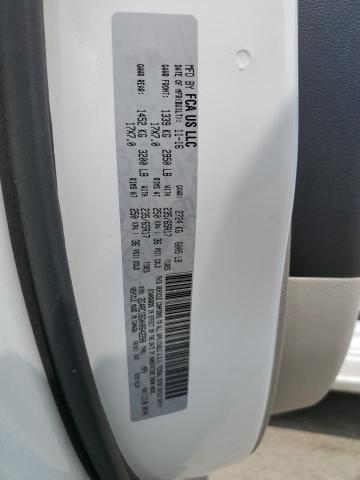 Photo 14 from auction – 2017 CHRYSLER PACIFICA T with VIN 2C4RC1BGXHR642290