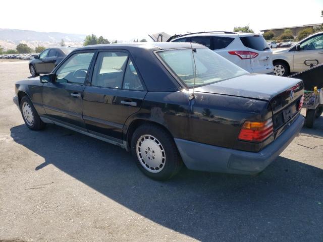 Photo 2 from auction – 1989 MERCEDES-BENZ 300 E with VIN WDBEA30D2KB058012