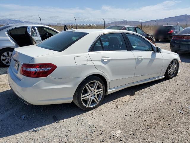 Photo 3 from auction – 2010 MERCEDES-BENZ E 550 with VIN WDDHF7CB8AA030095