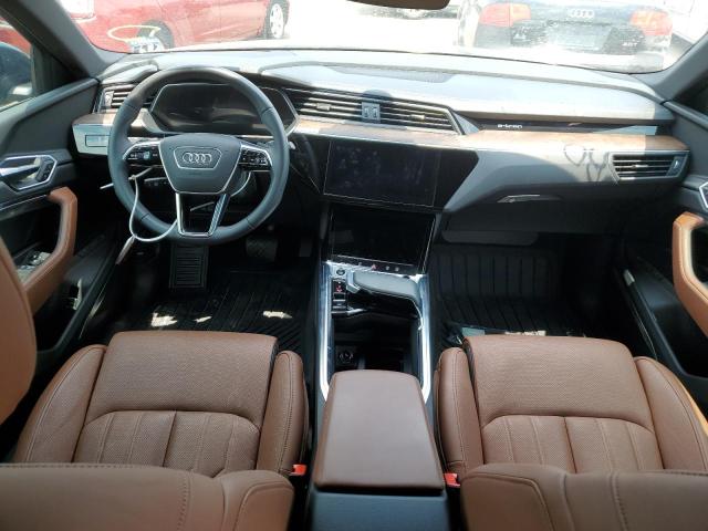 Фото 8 с аукциона – 2022 AUDI E-TRON SPO с VIN WA13AAGE9NB022067