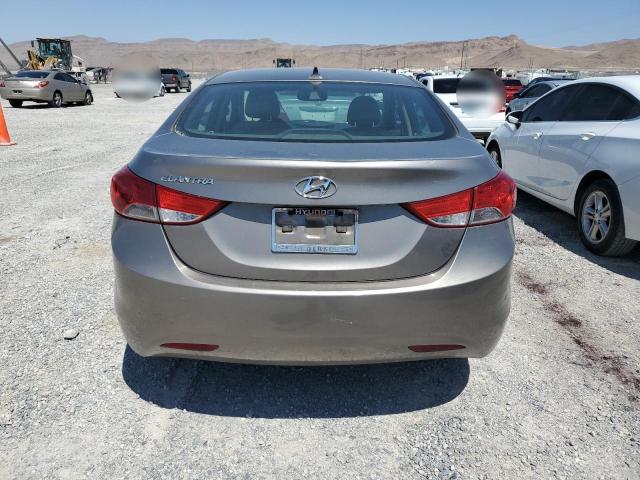 Photo 6 from auction – 2012 HYUNDAI ELANTRA GL with VIN 5NPDH4AE7CH136354