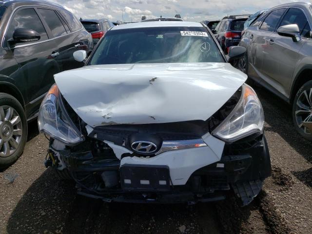 Photo 5 from auction – 2016 HYUNDAI VELOSTER with VIN KMHTC6AD9GU271663