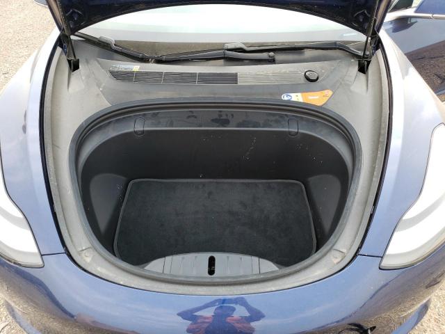 Photo 11 from auction – 2018 TESLA MODEL 3 with VIN 5YJ3E1EA7JF003082