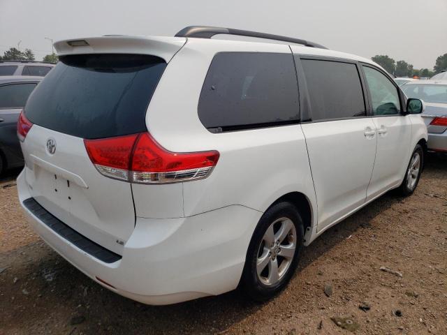 Photo 3 from auction – 2011 TOYOTA SIENNA LE with VIN 5TDKK3DC9BS071576