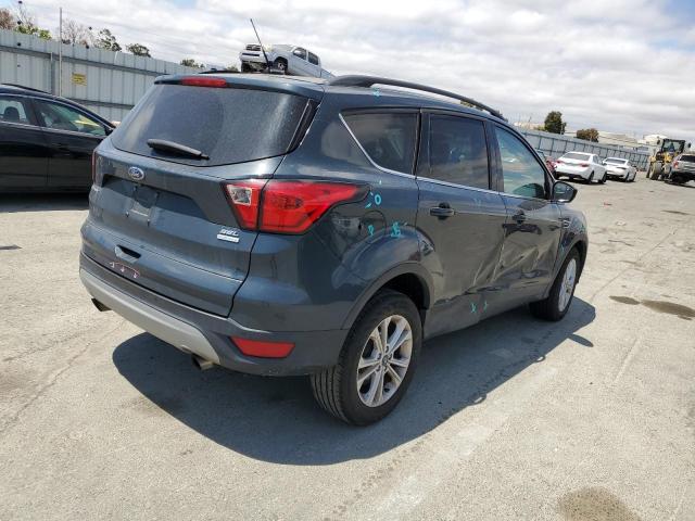 Photo 3 from auction – 2019 FORD ESCAPE SEL with VIN 1FMCU0HD0KUC30640