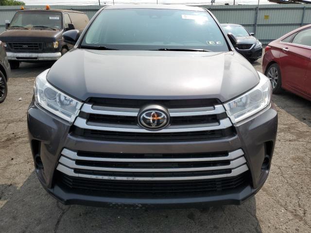 Photo 5 from auction – 2019 TOYOTA HIGHLANDER with VIN 5TDBZRFH3KS709540