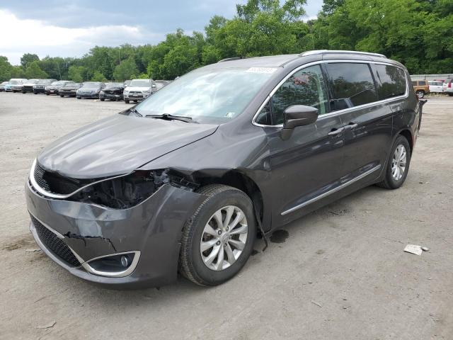 CHRYSLER PACIFICA T 2018 with VIN 2C4RC1BG0JR214329 - Photo from auction