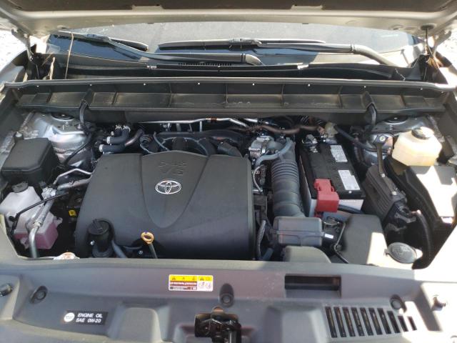 Photo 11 from auction – 2022 TOYOTA HIGHLANDER with VIN 5TDZZRAH7NS123580