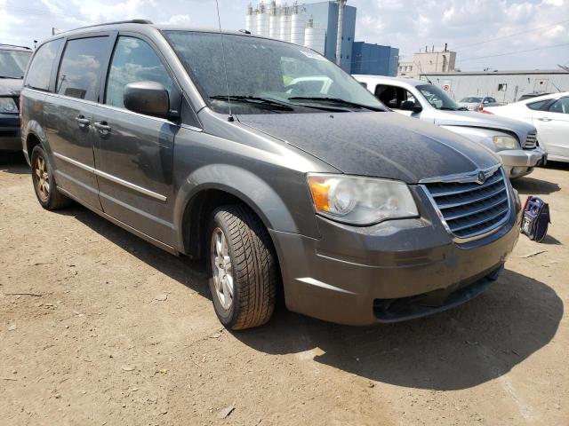 Photo 4 from auction – 2010 CHRYSLER TOWN & COU with VIN 2A4RR8D17AR330461