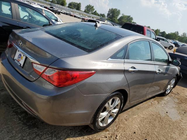 Photo 3 from auction – 2011 HYUNDAI SONATA SE with VIN 5NPEC4AC4BH231034