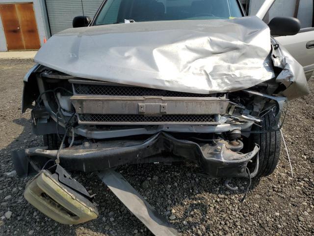 Photo 12 from auction – 2002 CHEVROLET TRAILBLAZE with VIN 1GNDT13SX22146979
