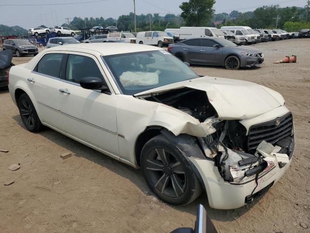 Photo 4 from auction – 2010 CHRYSLER 300 TOURIN with VIN 2C3CA5CV4AH216143